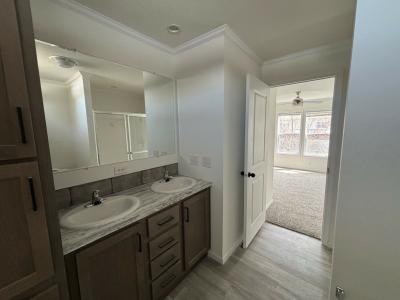 Photo 4 of 12 of home located at 270 Barkway Dr Kentwood, MI 49548