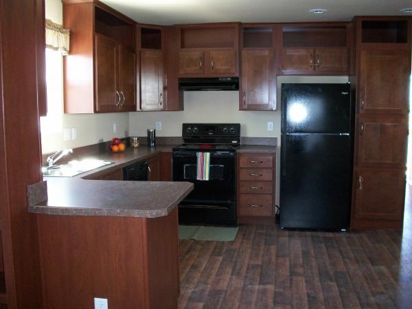 Photo 1 of 2 of home located at 7920 W Glendale Ave Lot #92 Glendale, AZ 85303