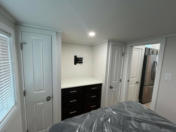 2025 Great Outdoor Cottages 300L1-K1 Mobile Home