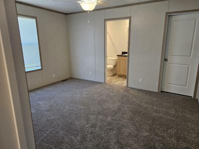 Photo 5 of 6 of home located at 1212 Herrington Monroe, MI 48161