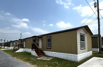 Photo 2 of 9 of home located at 3707 E Us Business 83, #452 Donna, TX 78537