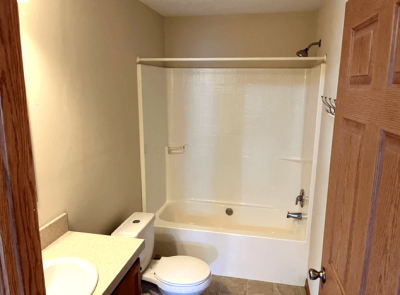 Photo 2 of 15 of home located at 23102 Walnut Dr Chelsea, MI 48118