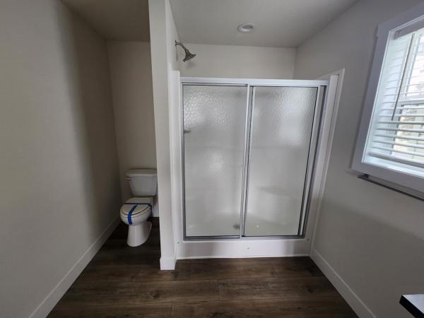 2025 Clayton Stayin Alive Home