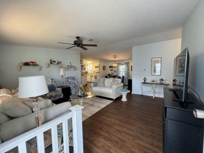 Photo 5 of 13 of home located at 1016 SE Lillian Street Crystal River, FL 34429