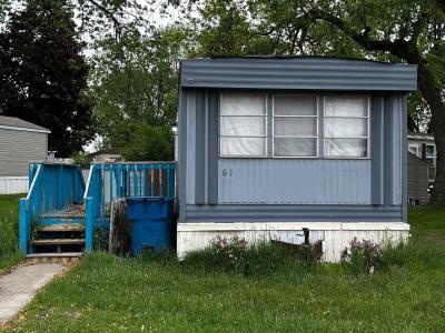 Mobile Home at 1145 Harmonia Rd Lot 61 Springfield, MI 49015