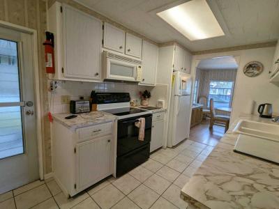 Photo 4 of 47 of home located at 601 Starkey Rd., Lot 291 Largo, FL 33771