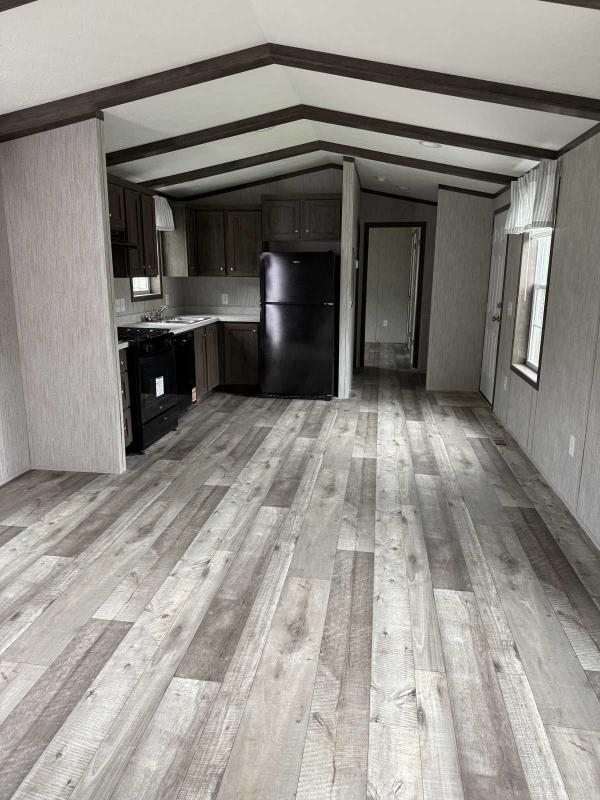 2025 Colony Beacon Prestige-550BP99999S Manufactured Home