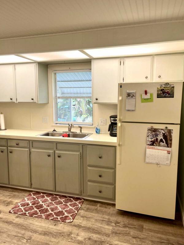 1981 Mobile Home