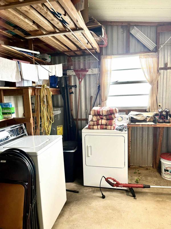 1981 Mobile Home