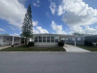 Mobile Home at 7001 142nd Avenue N, Lot 32 Largo, FL 33771
