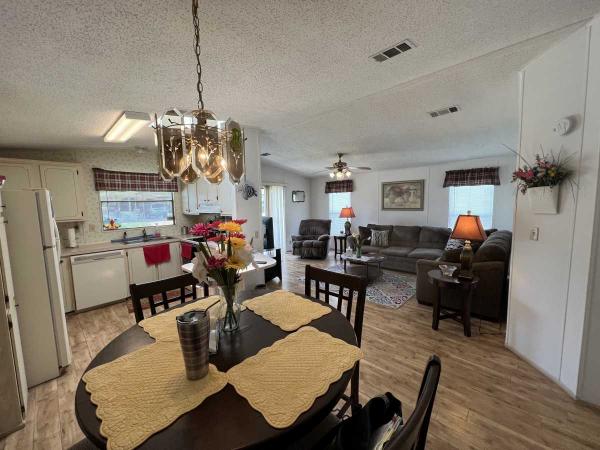 1989 Palm Harbor Manufactured Home