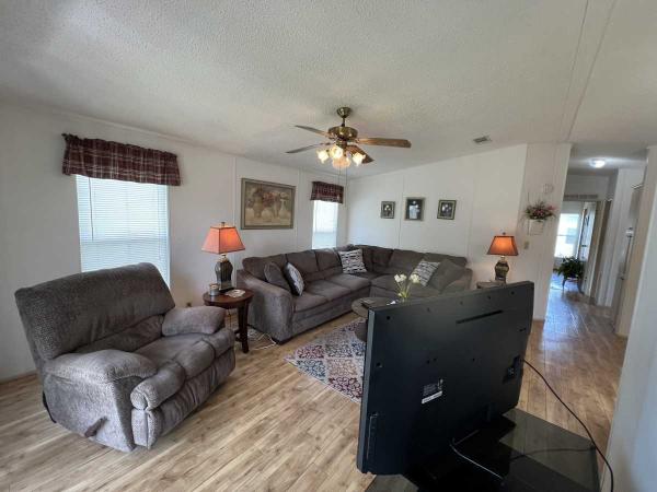 1989 Palm Harbor Manufactured Home