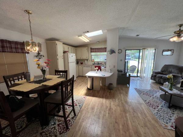 1989 Palm Harbor Manufactured Home