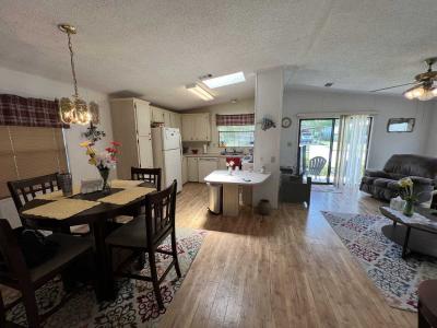Photo 4 of 8 of home located at 2269 La Flor Ln Port Orange, FL 32129