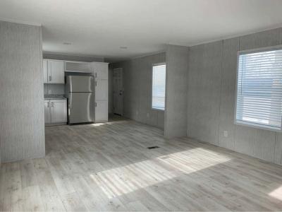 Photo 3 of 10 of home located at 114 Woodview Dr Valencia, PA 16059