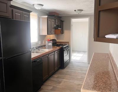 Mobile Home at 440 Hupa Way Lot 273 Indianapolis, IN 46219
