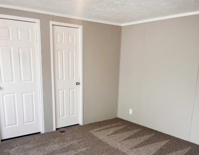 Photo 3 of 6 of home located at 440 Hupa Way Lot 273 Indianapolis, IN 46219