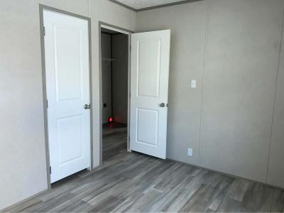 Photo 5 of 8 of home located at 5358 Chaucer Circle Gibsonia, PA 15044