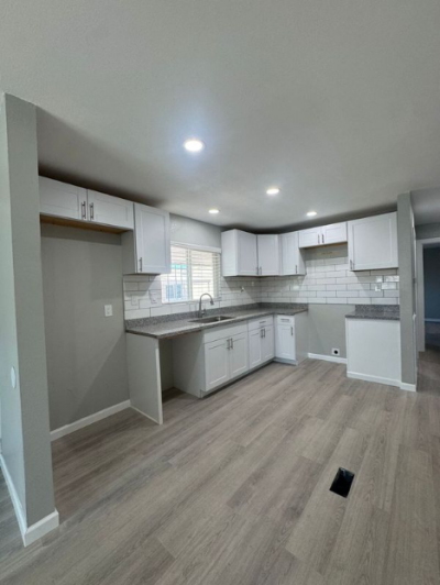 Photo 2 of 14 of home located at 400 West Baseline Road Tempe, AZ 85281