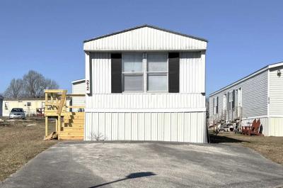 Mobile Home at 212 Palomino Trl, Corbin, KY 40701