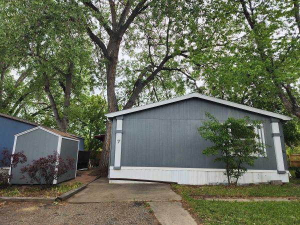 1998 MFHM Manufactured Home