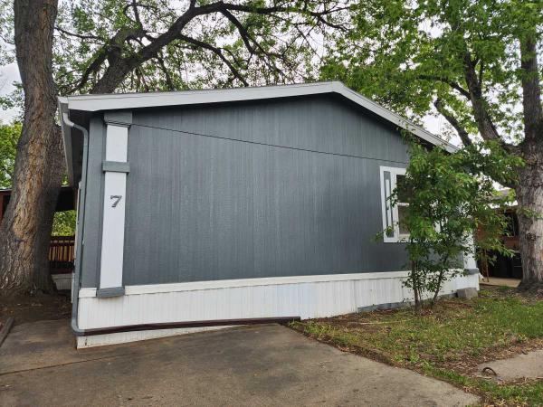 1998 MFHM Manufactured Home