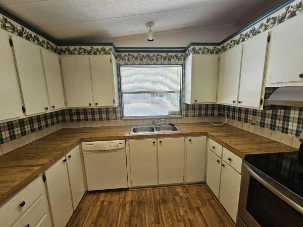 Barrington 0020563112 Mobile Home