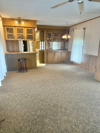 Photo 3 of 21 of home located at 6 South Green Acres Circle Akron, PA 17501