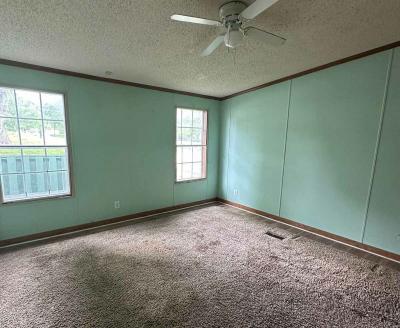Photo 3 of 6 of home located at 107 Shady Brook Heights Greenwood, IN 46142