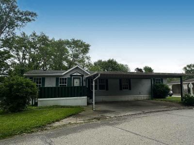 Photo 5 of 6 of home located at 107 Shady Brook Heights Greenwood, IN 46142