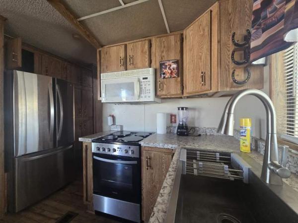 1987 Palm Harbor Manufactured Home
