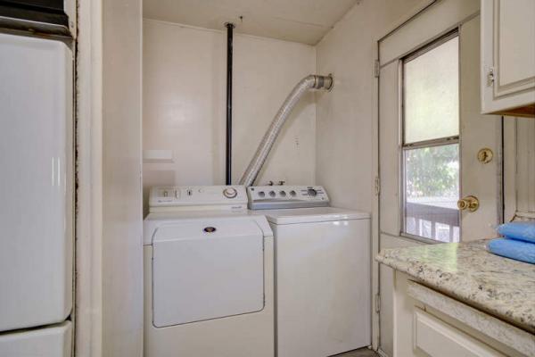 1975 West Manufactured Home