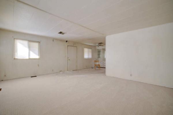 1975 West Manufactured Home