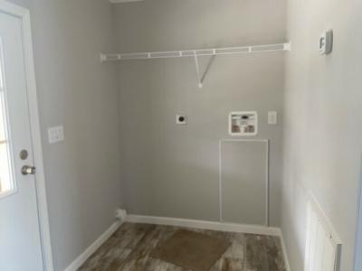Photo 3 of 6 of home located at 3512 Manitou Drive Orlando, FL 32839