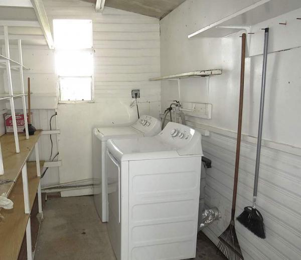 1979 HILL Manufactured Home