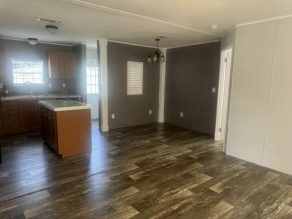 Photo 1 of 2 of home located at 9402 Paradise Drive Tampa, FL 33610