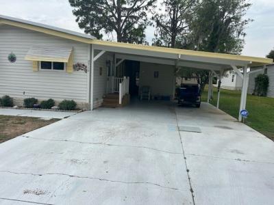 Photo 2 of 10 of home located at 2515 Grand Traverse Circle Grand Island, FL 32735