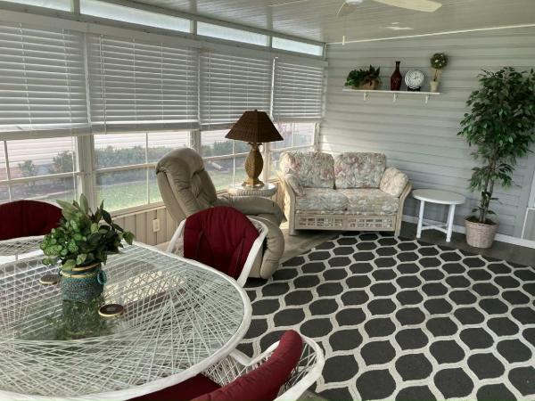 1993 Fleetwood Manufactured Home