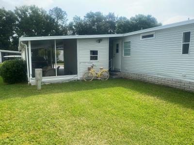 Photo 3 of 15 of home located at 559 Goldenrod Cir N Auburndale, FL 33823