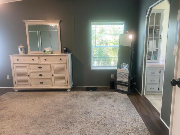 1995  Mobile Home For Sale