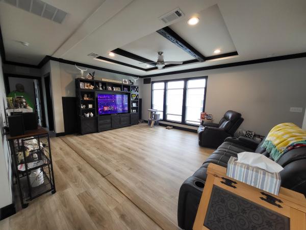 2022 Clayton 328AP28563AH23 Mobile Home