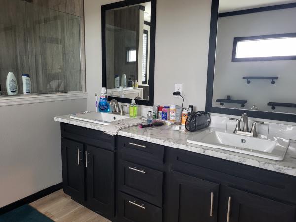 2022 Clayton 328AP28563AH23 Mobile Home