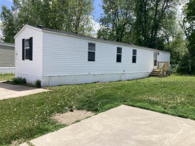 Photo 3 of 12 of home located at 3360 Old Colony Rd Warsaw, IN 46580