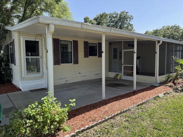 1992 Suncrest 11699 Mobile Home