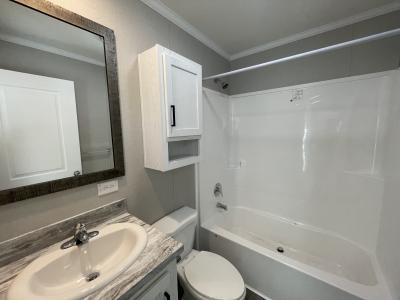 Photo 4 of 10 of home located at 40106 N Tothill Cir Sterling Heights, MI 48310