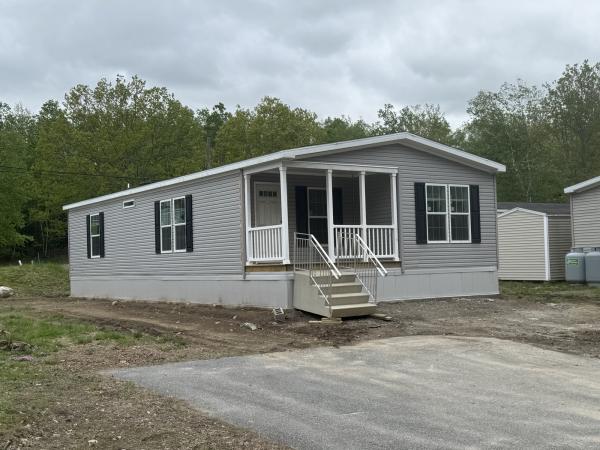2025 Skyline 31-F472-CTJ Mobile Home