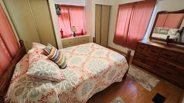 1975 HILL 0261396J Mobile Home