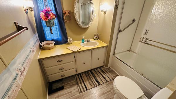 1975 HILL 0261396J Mobile Home