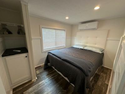 Photo 4 of 7 of home located at 25800 Haas Rd. Site V05 New Hudson, MI 48165