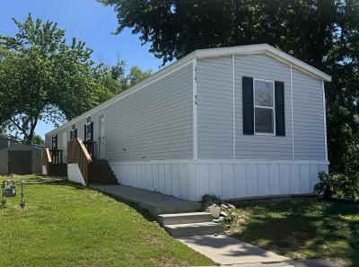 Mobile Home at 2727 S. 72st Pl Lot 96 Kansas City, KS 66106